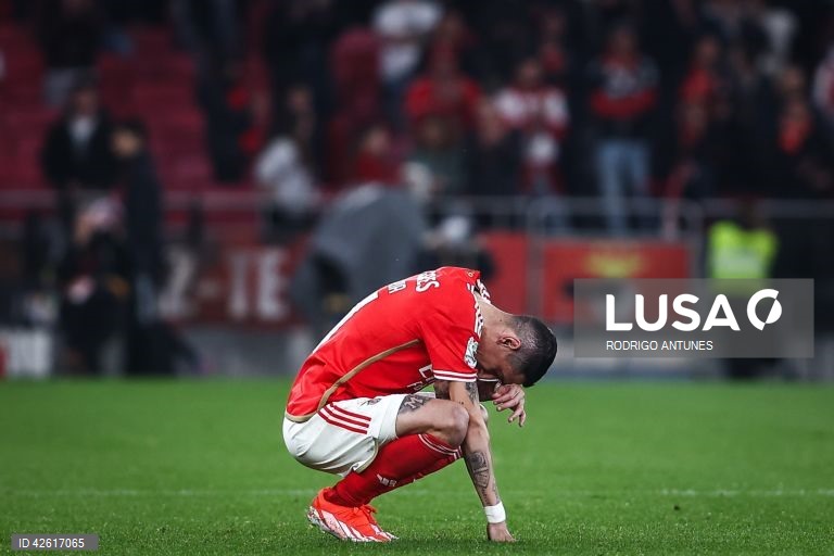O Sporting qualificou-se hoje pela 30.ª vez para a final da Taça de Portugal em futebol, ao empatar 2-2 no reduto do Benfica, em encontro da segunda mão das meias-finais, disputado no Estádio da Luz, em Lisboa.