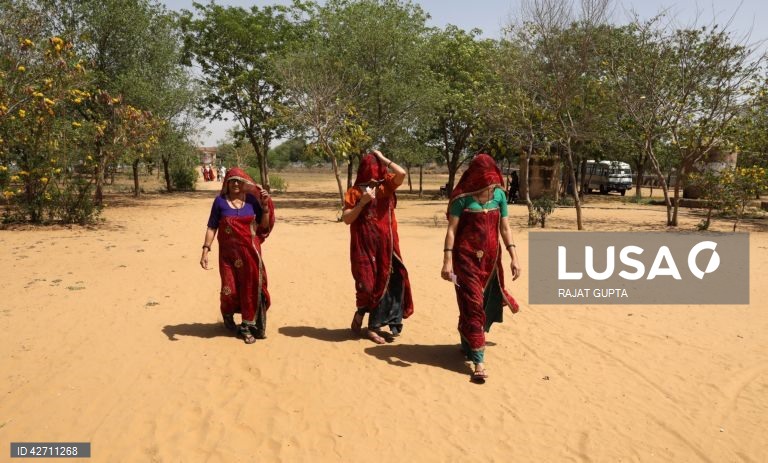 Índia começa a votar nas eleições gerais