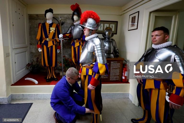 Vaticano: Juramento da Guarda Suiça