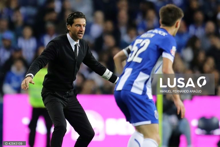  O FC Porto segurou hoje o terceiro lugar da I Liga de futebol, ao vencer em casa ao Boavista no dérbi portuense da 33.ª e penúltima jornada, com um golo do avançado iraniano Taremi, aos 90+8 minutos.