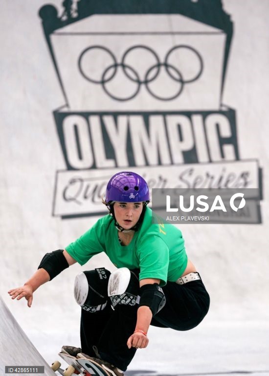 China: competição feminina de skate Xangai 2024 para os Jogos Olímpicos de Paris2024