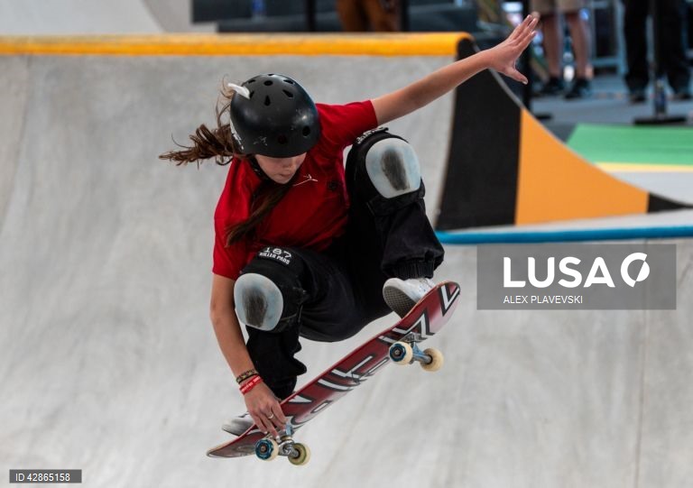 China: competição feminina de skate Xangai 2024 para os Jogos Olímpicos de Paris2024