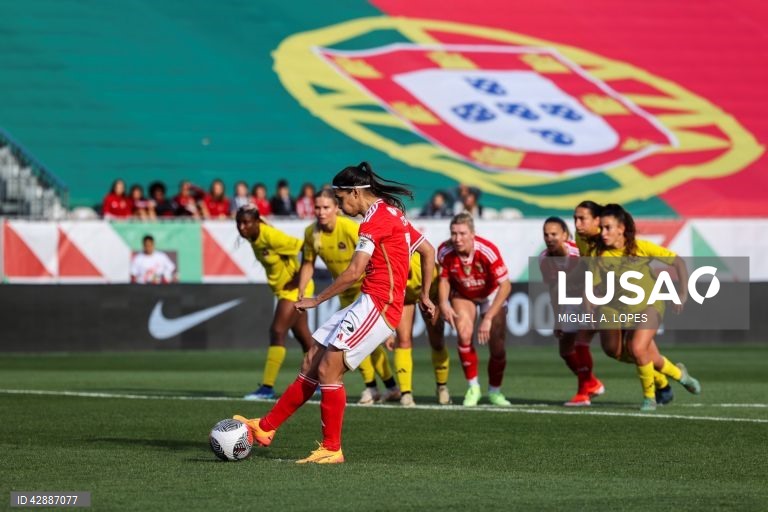 Benfica vence o Racing Power e conquista a Taça de Portugal de futebol feminino
