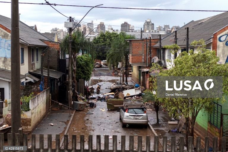 Brasil: Rescaldo das cheias do Rio Grande do Sul