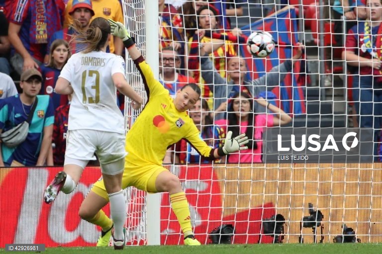 FC Barcelona vence Liga dos Campeões feminina de futebol