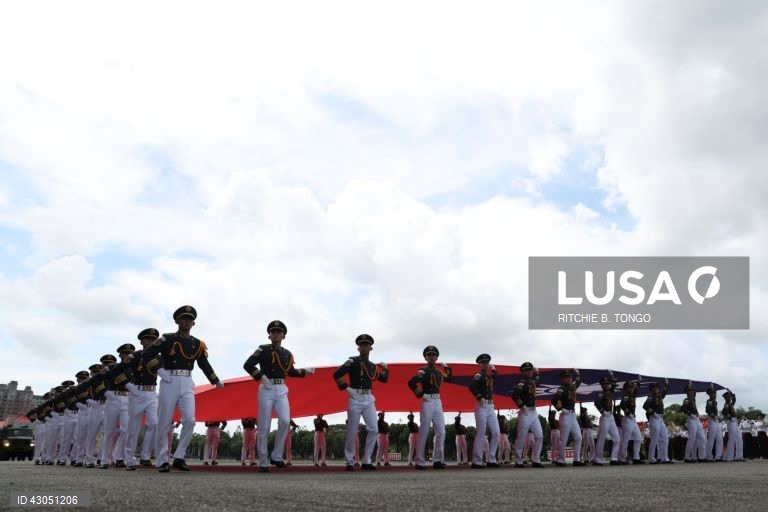 Celebrações do centenário da Academia Militar da República da China (ROC) (celebrações do centenário da Academia Militar de Whampoa) no interior da Academia Militar da República da China (ROC) em Kaohsiung, Taiwan,