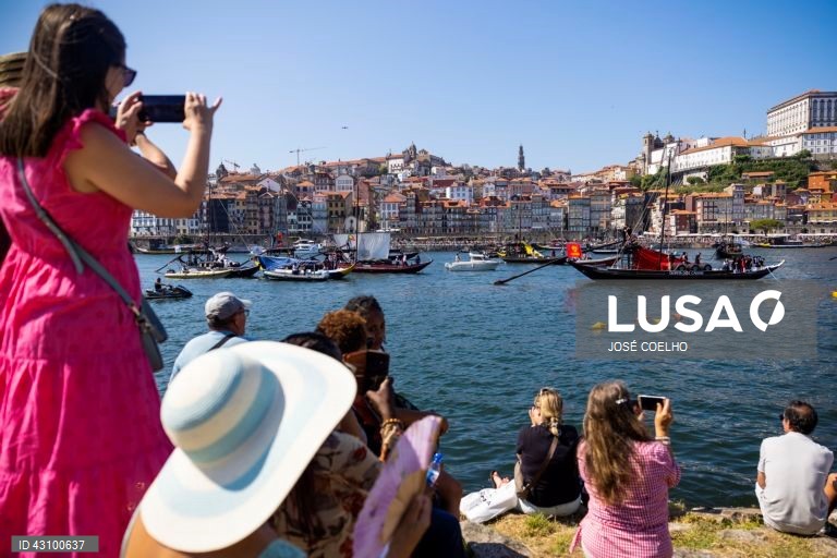 40.ª Regata de Barcos Rabelos