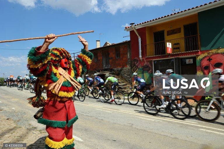 Penedono: 5.ª etapa da 5.ª Volta a Portugal