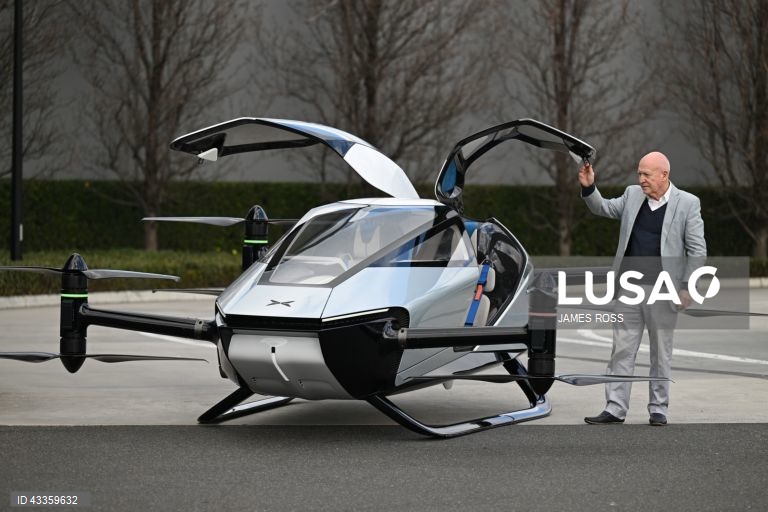 Austrália: protótipo XPeng X2 em exibição em Melbourne