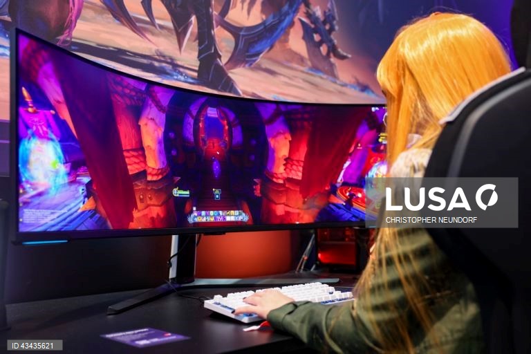 Feira de jogos de computador e vídeo Gamescom em Colónia