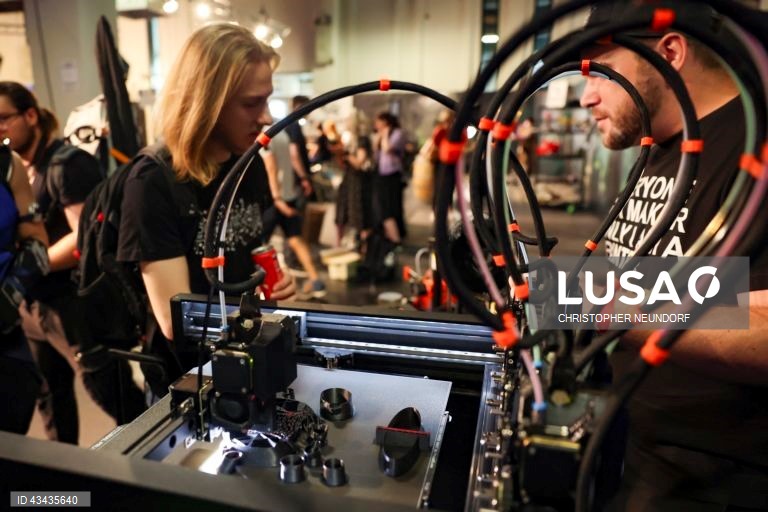 Feira de jogos de computador e vídeo Gamescom em Colónia