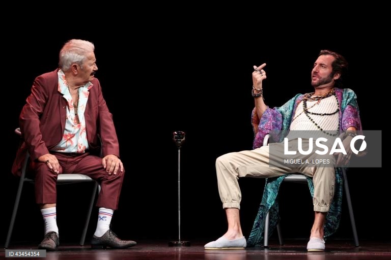 Ensaio de imprensa da peça "Amigos da Treta"