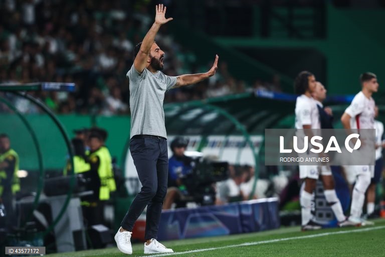 O Sporting estreou-se hoje com um triunfo na fase de liga da edição 2024/25 da Liga dos Campeões em futebol, ao vencer em casa os franceses do Lille por 2-0, em encontro da primeira jornada.
