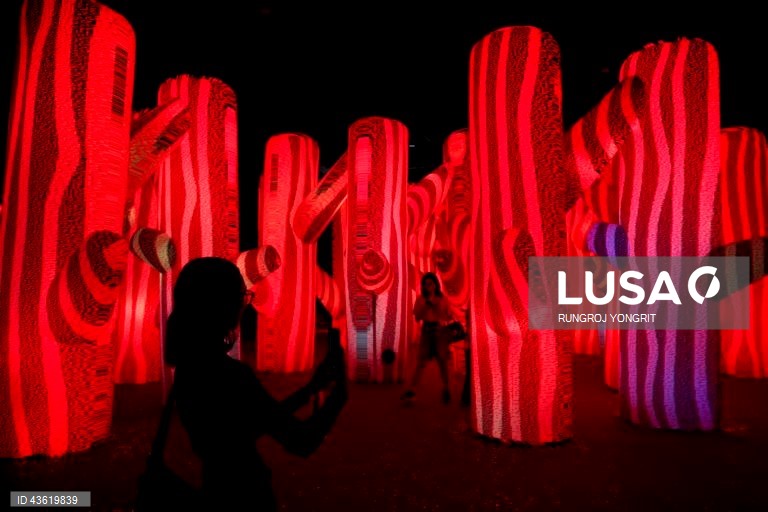 Tailândia: Exposição de arte interativa em Banguecoque