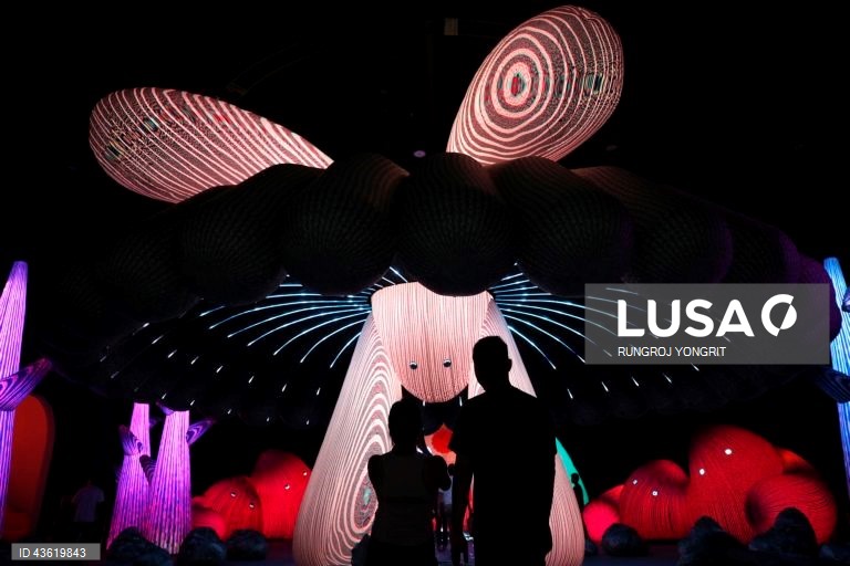 Tailândia: Exposição de arte interativa em Banguecoque