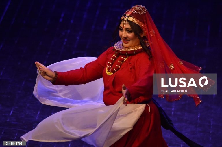 Paquistão: Festival Mundial de Cultura em Carachi