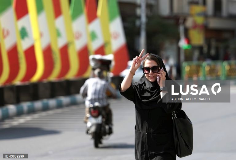 Quotidiano em Teerão no meio de tensões crescentes com Israel