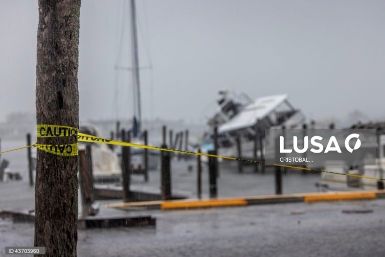 Passagem do furacão Milton pela Flórida