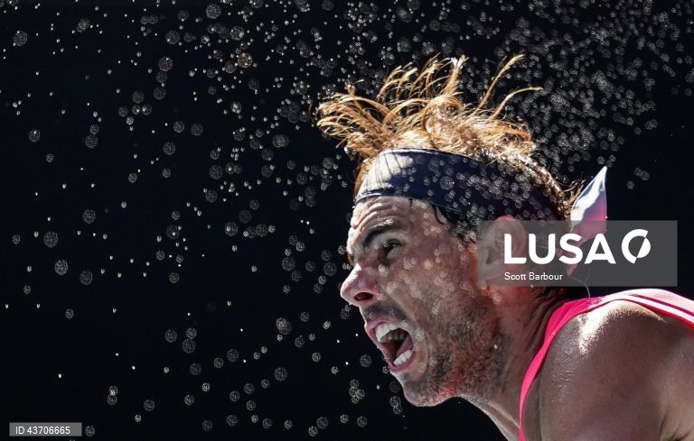 Rafael Nadal anuncia a sua retirada do ténis em novembro