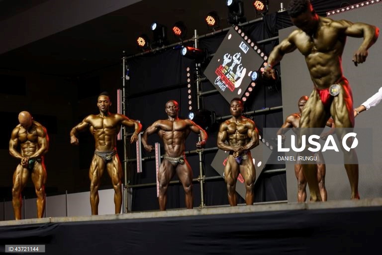 Quénia: Concurso de culturismo em Nairobi