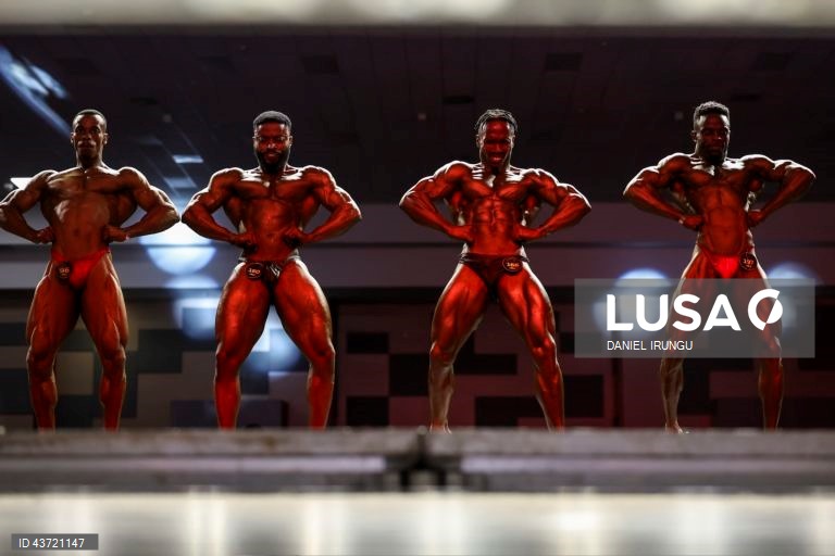 Quénia: Concurso de culturismo em Nairobi