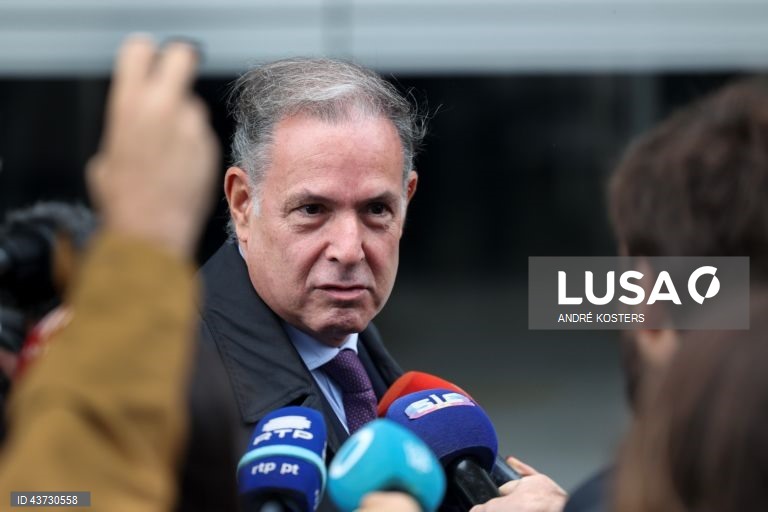 Início do julgamento do caso GES/BES