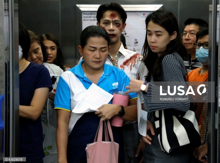 Tailândia: Lançada campanha de recolha de sangue no Dia das Bruxas para aumentar as reservas de sangue