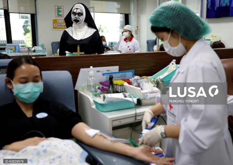 Tailândia: Lançada campanha de recolha de sangue no Dia das Bruxas para aumentar as reservas de sangue
