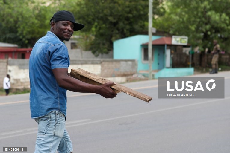 Moçambique: Manifestantes cortam acesso à principal fronteira com a África do Sul 