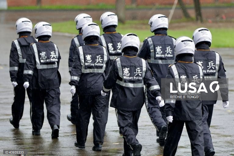 Taipé: Treino da Força Militar de Reação Rápida de Taiwan 