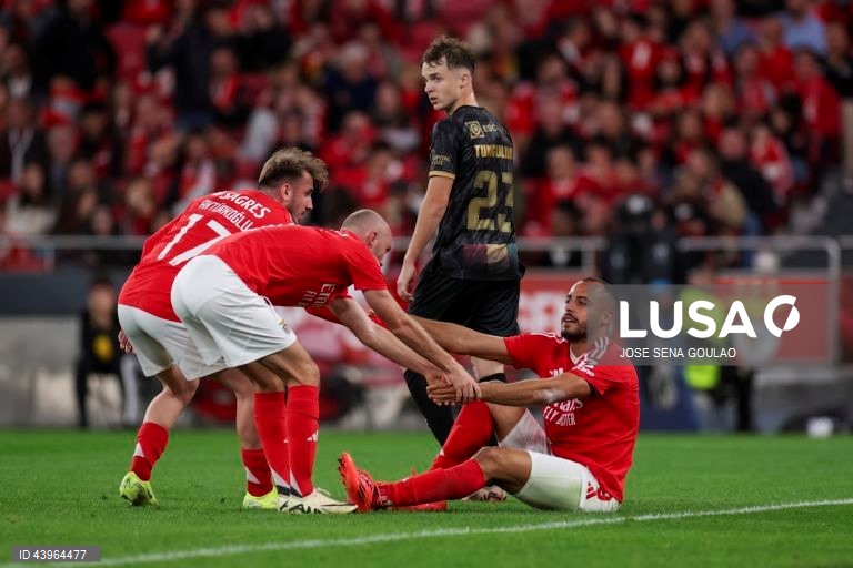 SL Benfica vs Estrela da Amadora