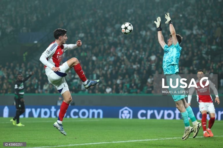 O Sporting sofreu hoje a primeira derrota na edição 2024/25 da Liga dos Campeões em futebol, ao ser goleado por 5-1 na receção aos ingleses do Arsenal, em encontro da quinta jornada da fase de liga.