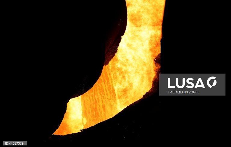 Alemanha: Fábrica de aço da ThyssenKrupp em Duisburg