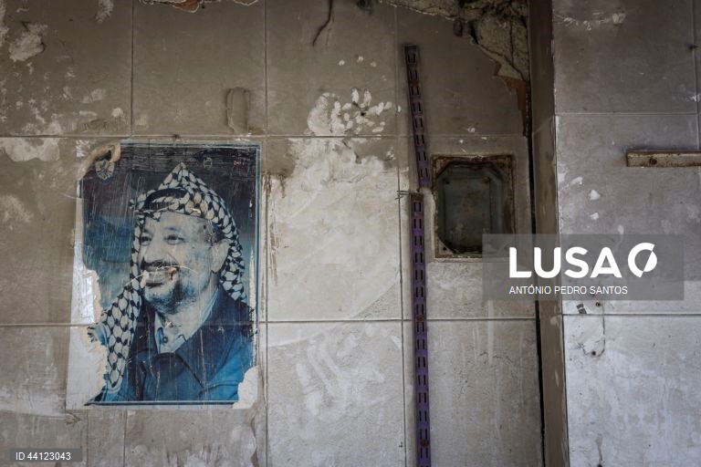 Síria: Yarmouk, Campo de refugiados palestiniano nos arredores de Damasco