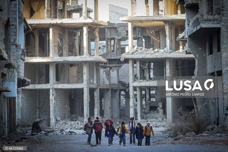 Síria: Yarmouk, Campo de refugiados palestiniano nos arredores de Damasco