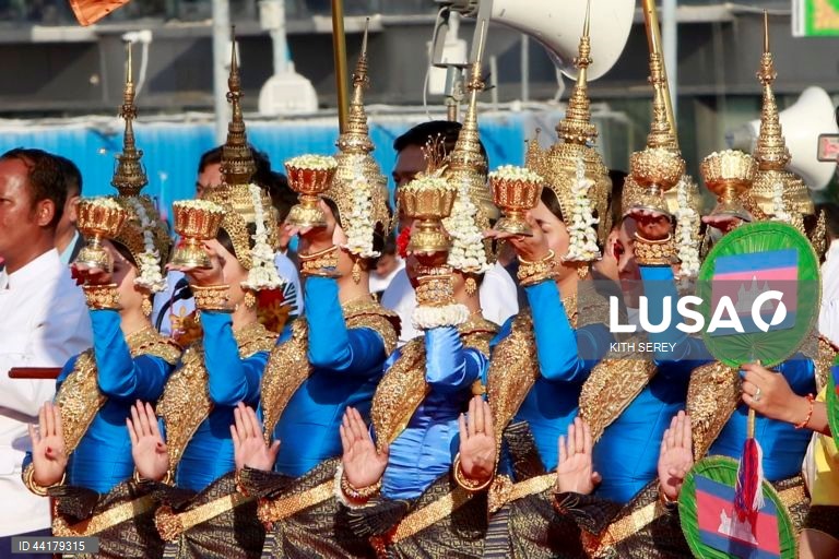 Camboja: Celebrações dos 46 anos do fim do regime khmer vermelho