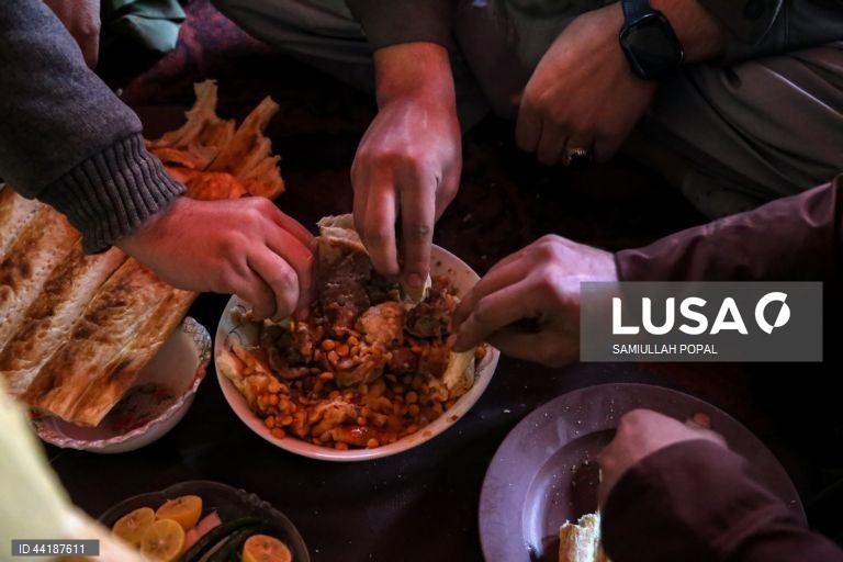 Cabul: Restaurante serve prato tradicional “Chainki