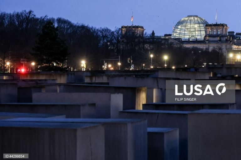 Alemanha: Dia Internacional em Memória das Vítimas do Holocausto em Berlim