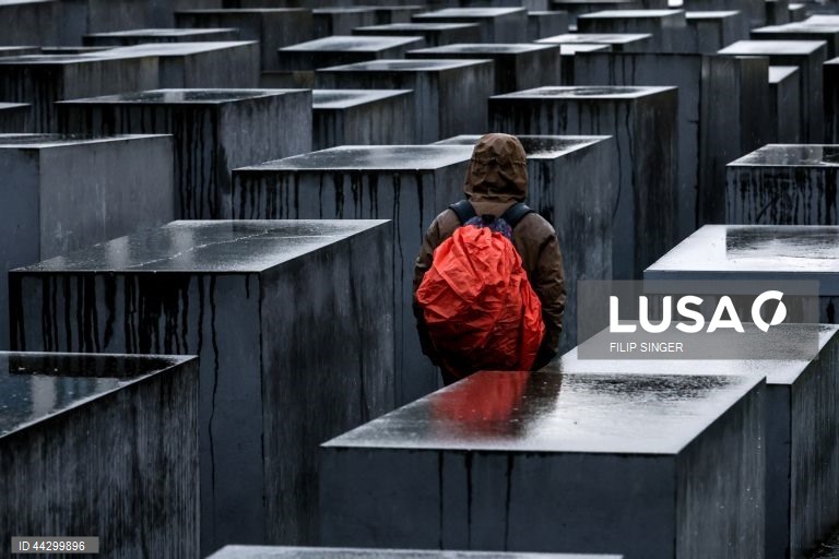 Alemanha: Dia Internacional em Memória das Vítimas do Holocausto em Berlim