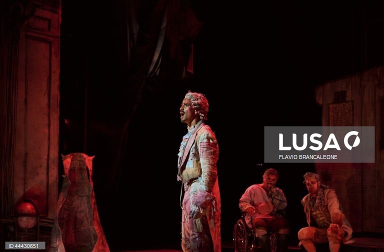 Austrália: Ópera Australia de "Candide" na Sydney Opera House