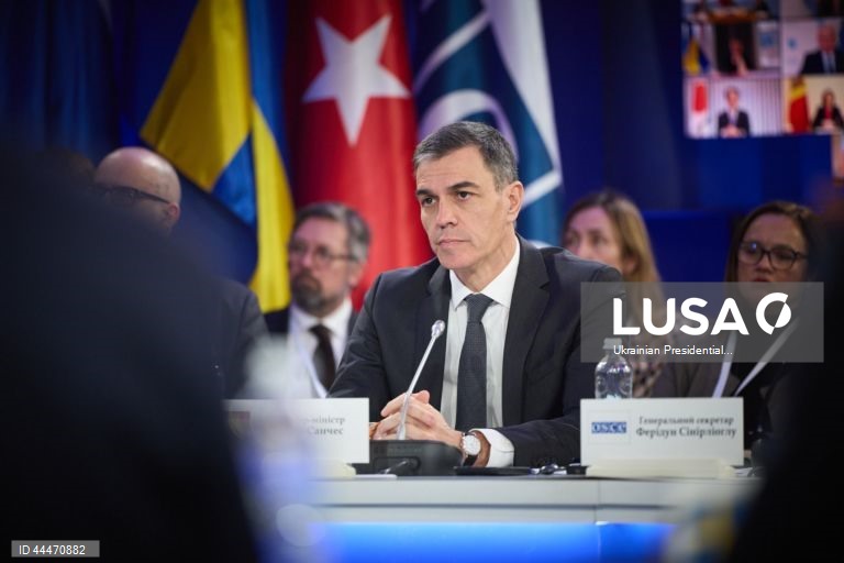Cimeira Internacional de Apoio à Ucrânia, em Kiev