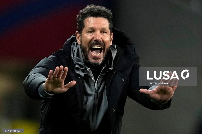 Espanha: FC Barcelona vs Atlético de Madrid