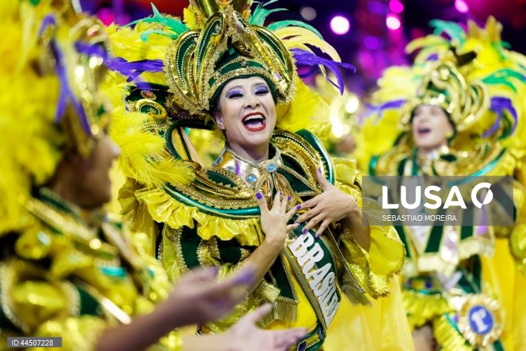 Carnaval de São Paulo 2025 no sambódromo do Anhembi em São Paulo, Brasil.