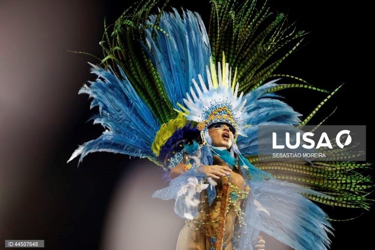 Carnaval de São Paulo 2025 no sambódromo do Anhembi em São Paulo, Brasil.