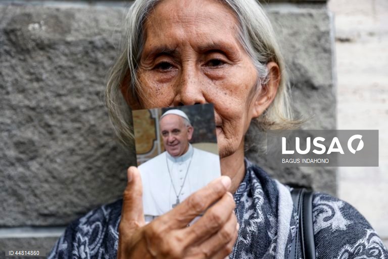 Homenagens ao Papa Francisco