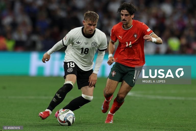 Portugal apurou-se hoje pela segunda vez para a final da Liga das Nações de futebol, ao vencer de virada a Alemanha por 2-1, em jogo das meias-finais disputado em Munique.