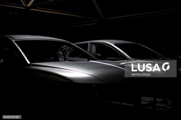 República Checa: Fábrica de automóveis da Hyundai em Nosovice