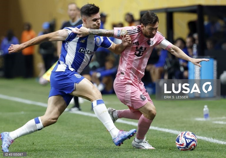  FC Porto complicou hoje o apuramento para os ‘oitavos’ do Mundial de clubes de futebol, ao perder por 2-1 com os norte-americanos do Inter Miami, na segunda jornada do Grupo A, em Atlanta, nos Estados Unidos.