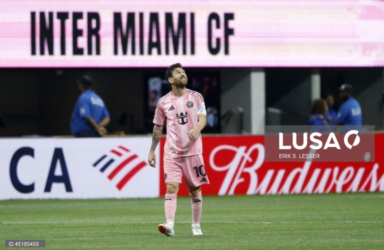  FC Porto complicou hoje o apuramento para os ‘oitavos’ do Mundial de clubes de futebol, ao perder por 2-1 com os norte-americanos do Inter Miami, na segunda jornada do Grupo A, em Atlanta, nos Estados Unidos.