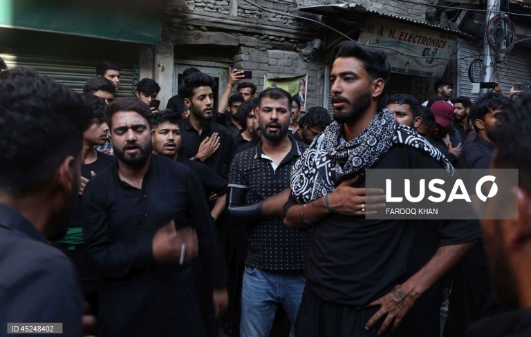 Paquistão: Muçulmanos xiitas no mês de Muharram